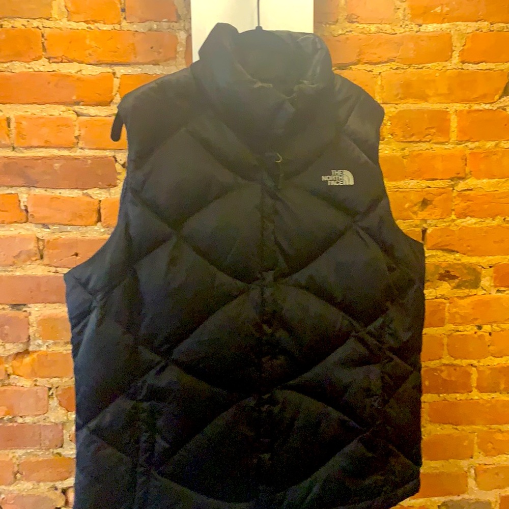 North face vest in women’s XL